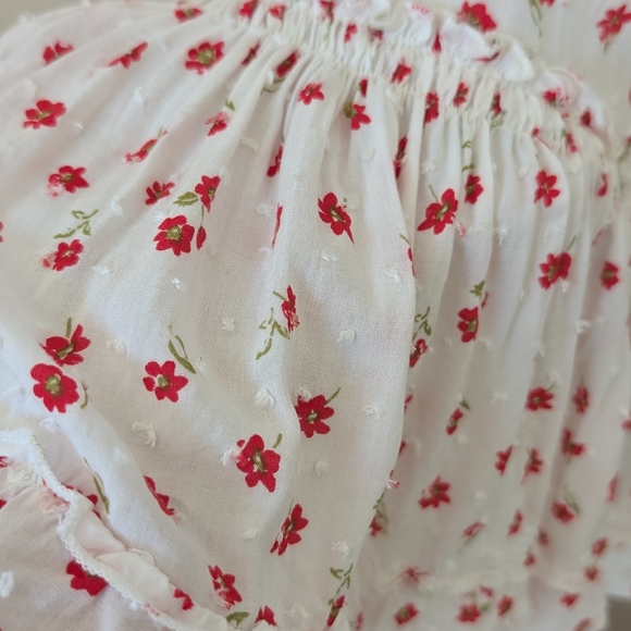 Skylar + Madison White Dress with Red Floral Pattern Size Small - Picture 2 of 10
